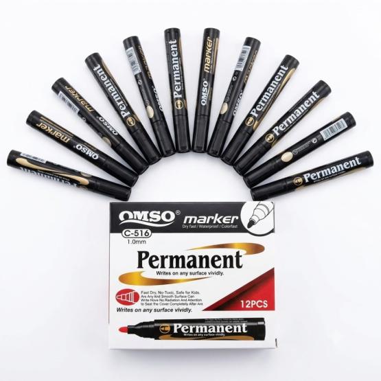 Marcador permanente negro
