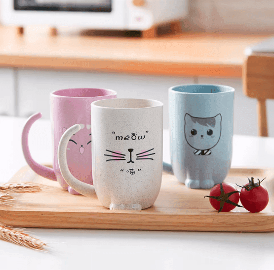 Taza de plastico c/ diseños de gatitos