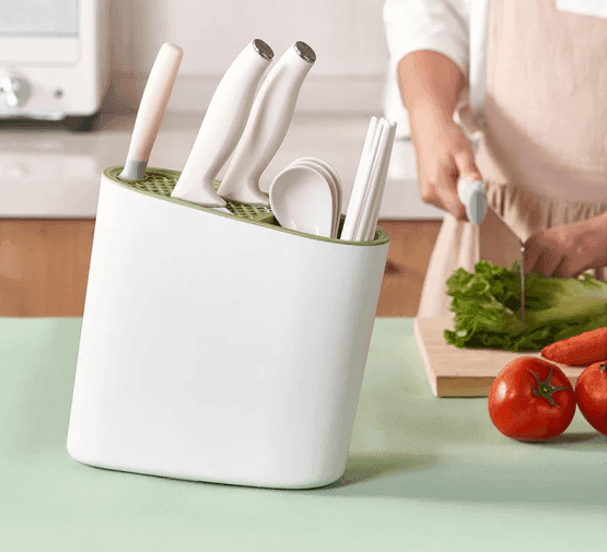 Organizador para cubiertos verde y blanco