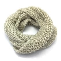 Bufanda cerrada tejida