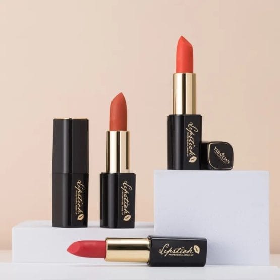 Labial velvet – yabaolian en caja tono 03