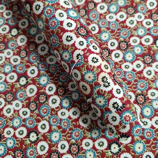 Goma eva flores fondo rojo flw 004