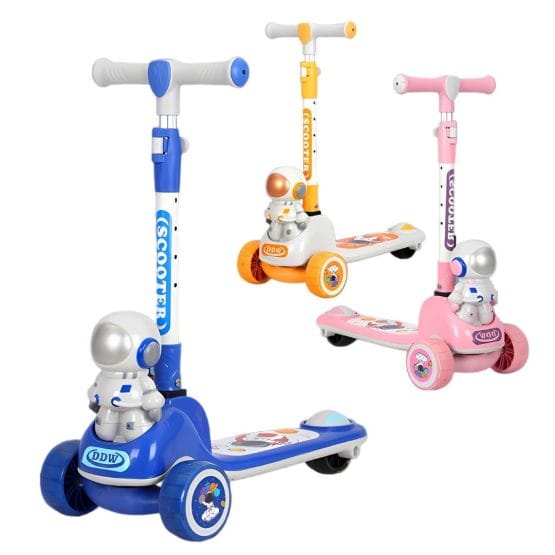 Monopatin diseño astronauta