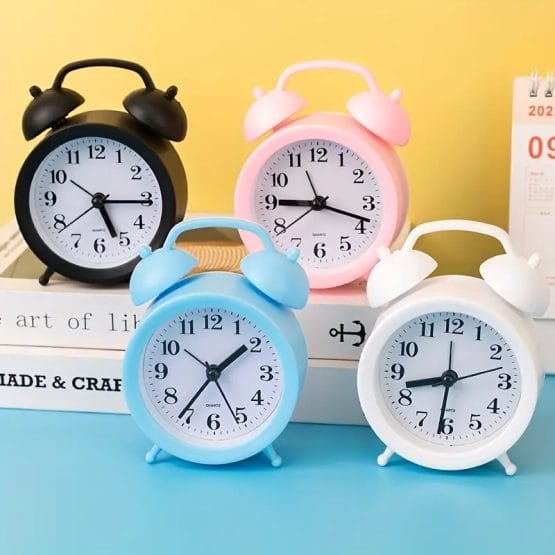 Reloj despertador plastico