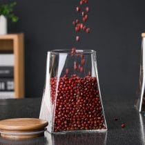 Frasco de vidrio c/tapa de bambu 500ml base cuadrada