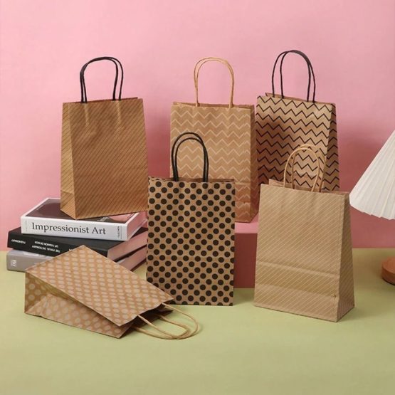 Bolsa regalo kraft con diseños grande 27x21x11 cm
