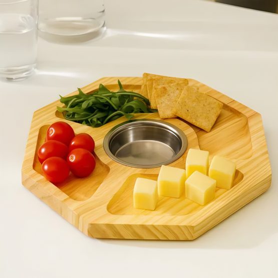 Tabla de servir con dip para salsa 22.5×22.5×1.9 cm