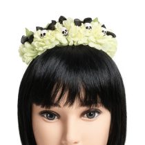 Tiara con flores y calaveras
