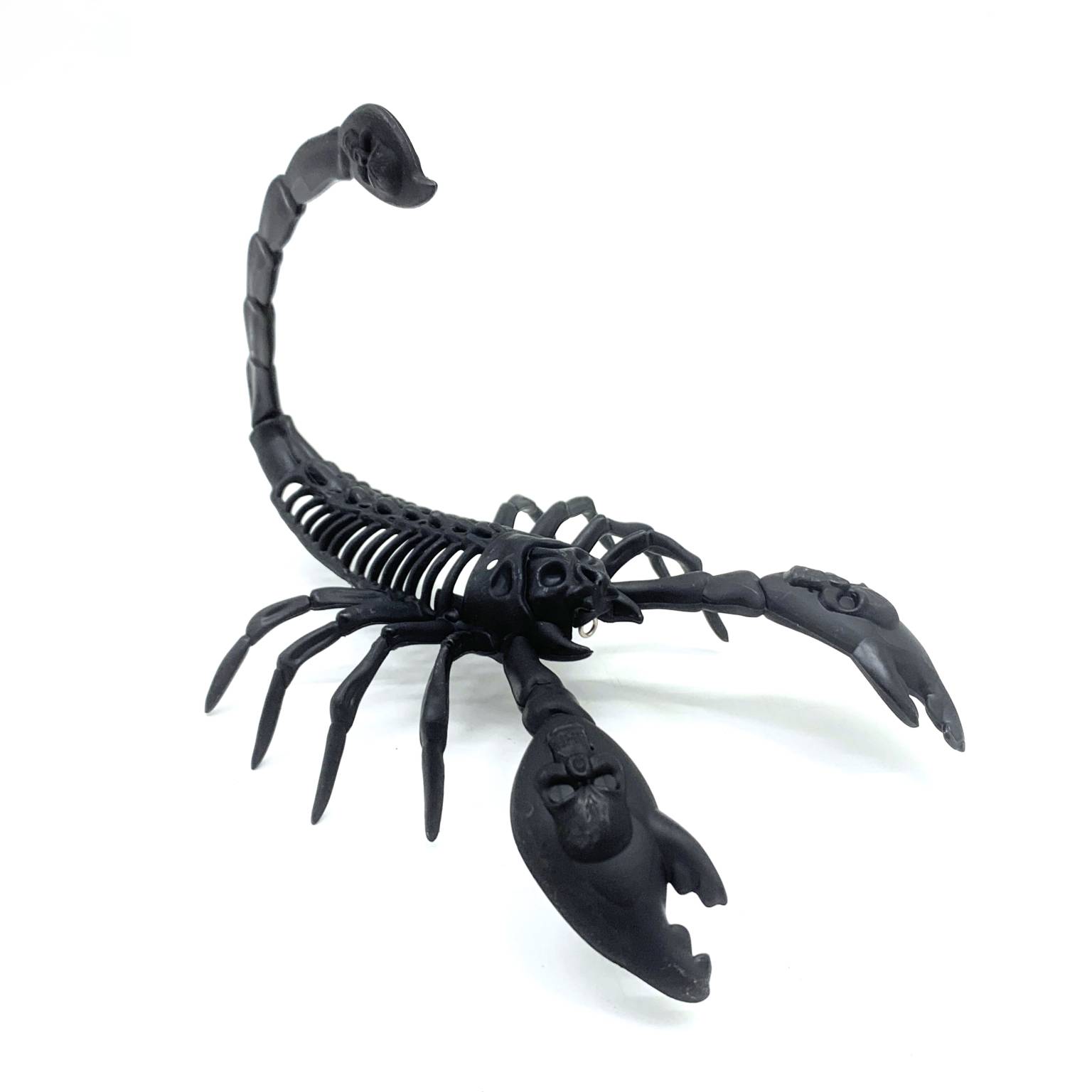Escorpion de plastico 20cm
