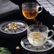 Juego de 2 tazas con platillos vidrio labrado 440ml