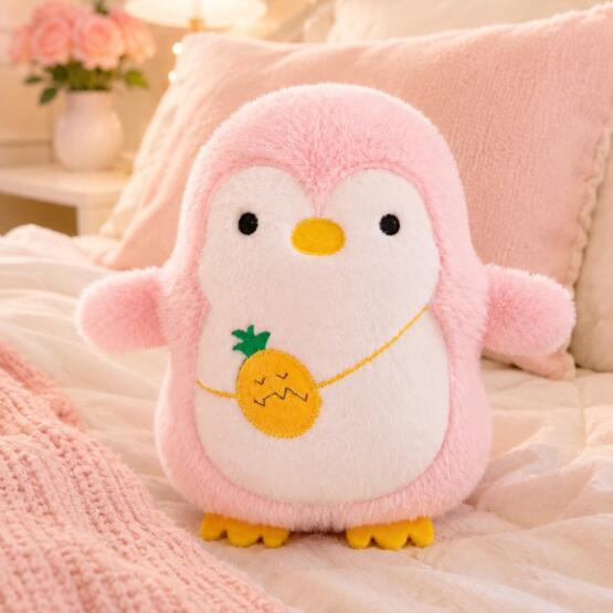 Peluche pinguino con cartera piña 20-25cm